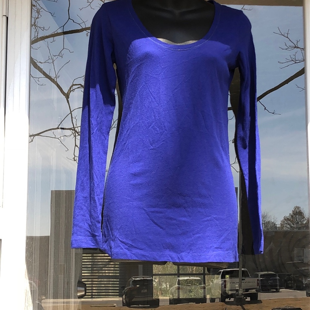 {$15 BUNDLED} New VICTORIA'S SECRET Blue Long Sleeve Top